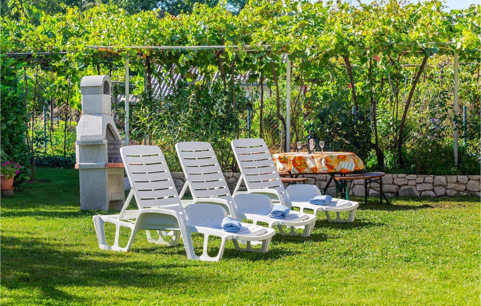 Awesome Apartment In Labin With Wifi Raša Kültér fotó