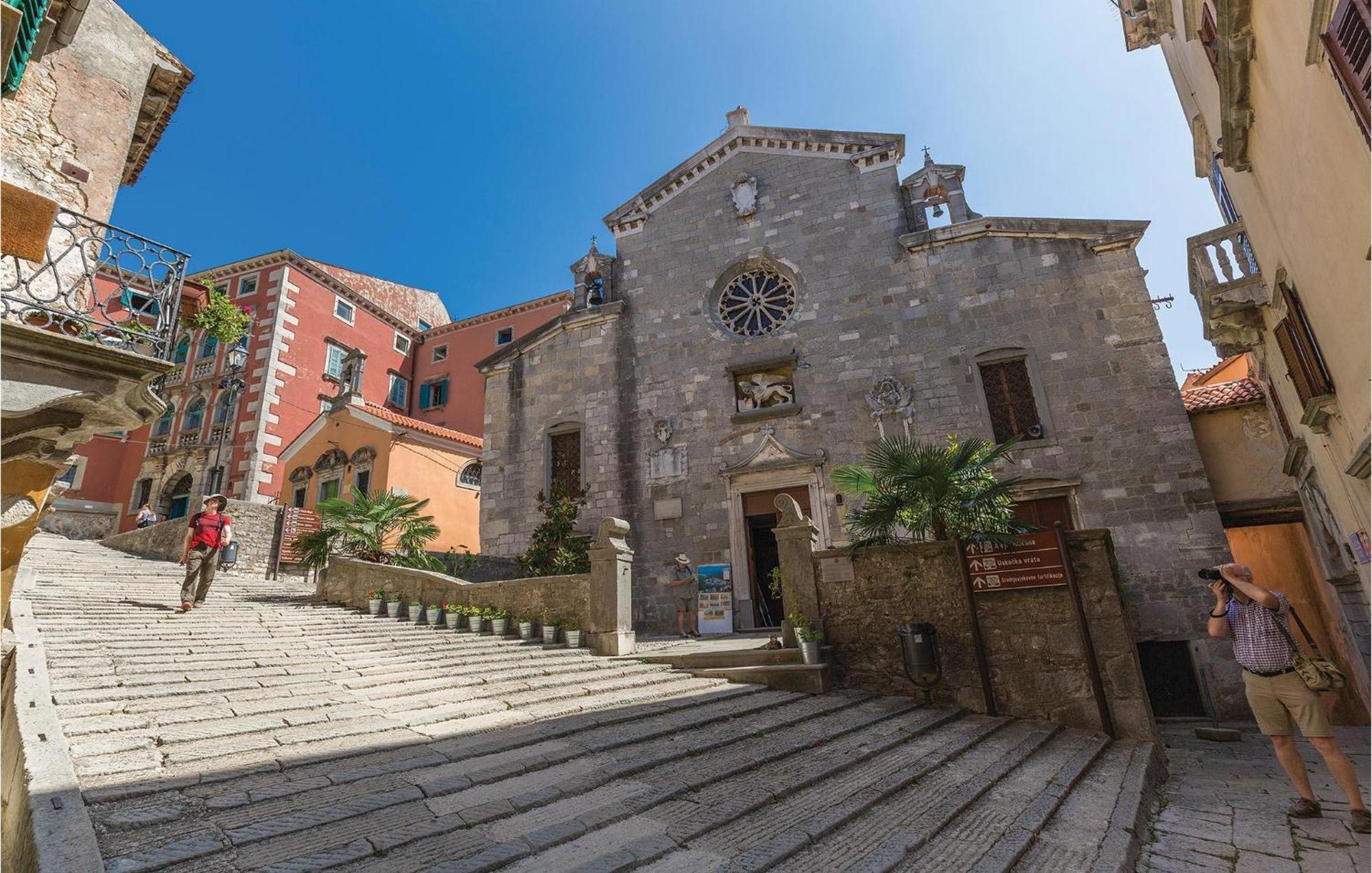 Awesome Apartment In Labin With Wifi Raša Kültér fotó
