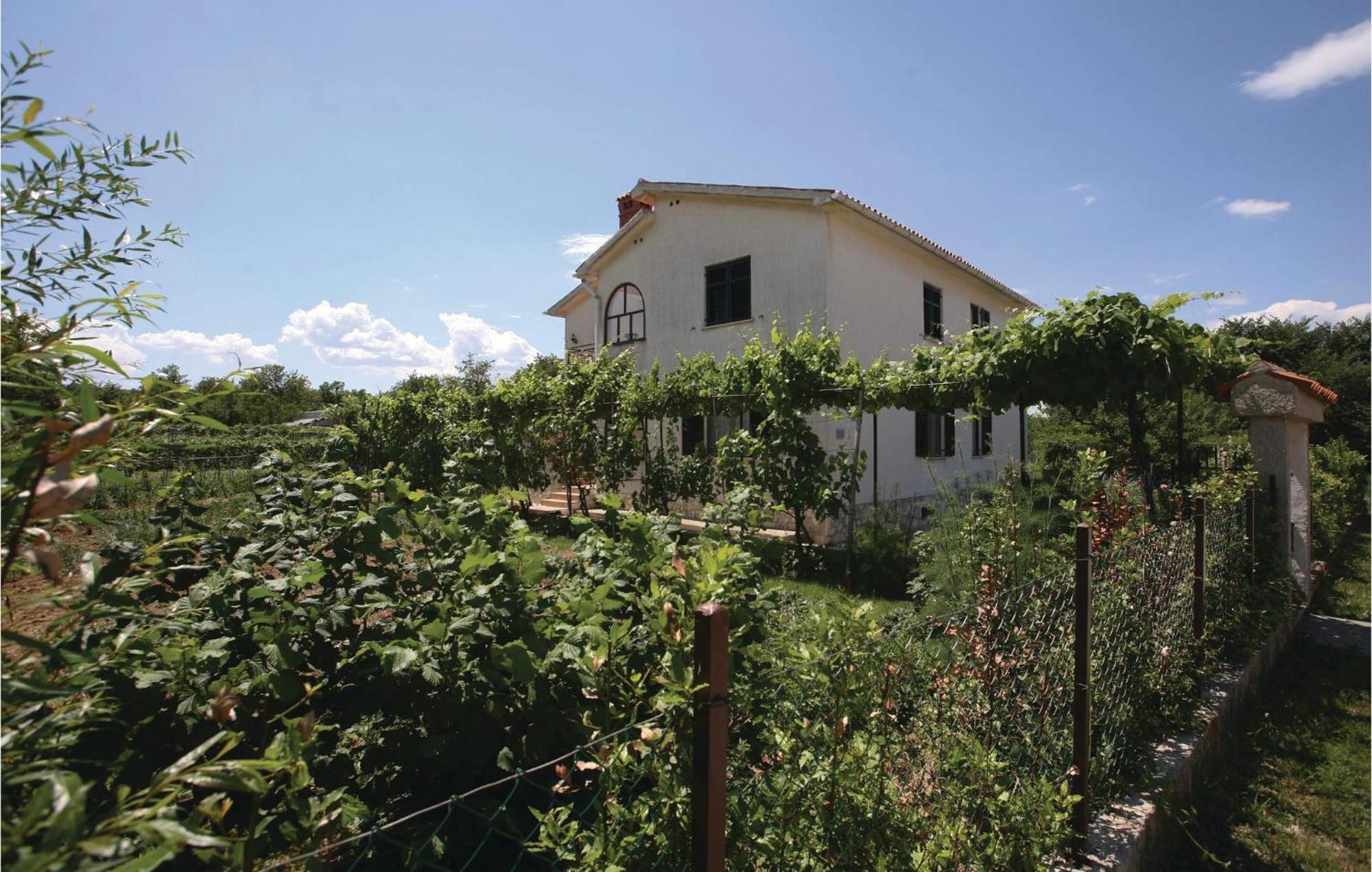 Awesome Apartment In Labin With Wifi Raša Kültér fotó