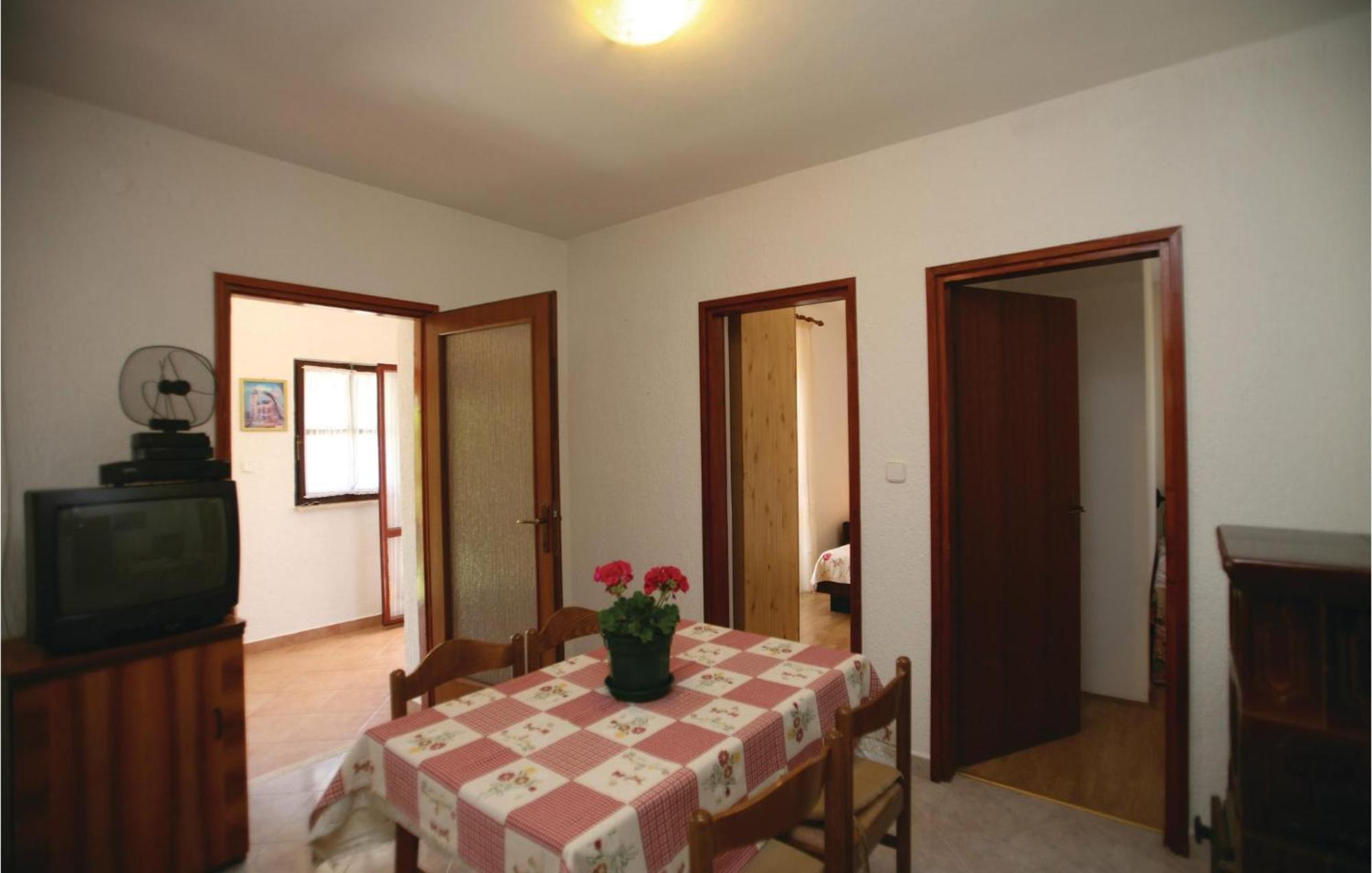 Awesome Apartment In Labin With Wifi Raša Kültér fotó