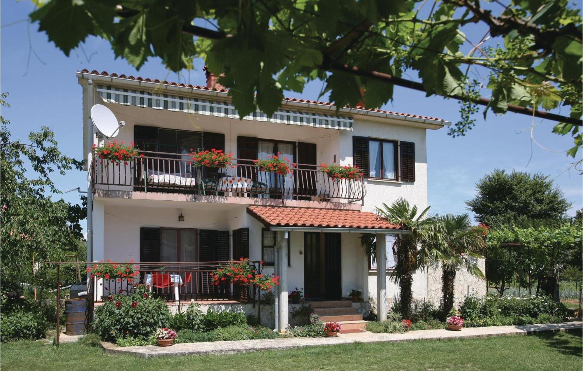 Awesome Apartment In Labin With Wifi Raša Kültér fotó