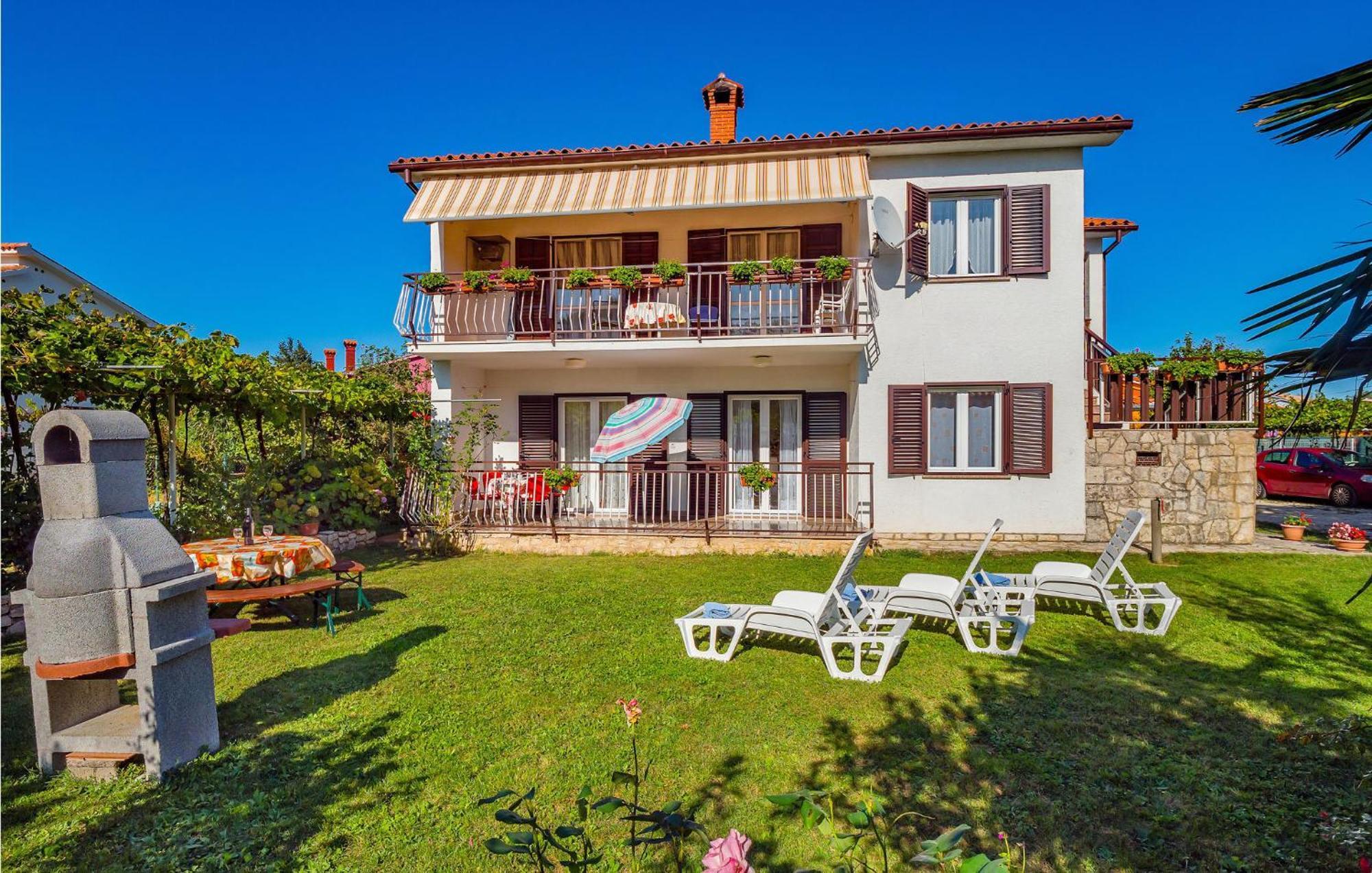 Awesome Apartment In Labin With Wifi Raša Kültér fotó