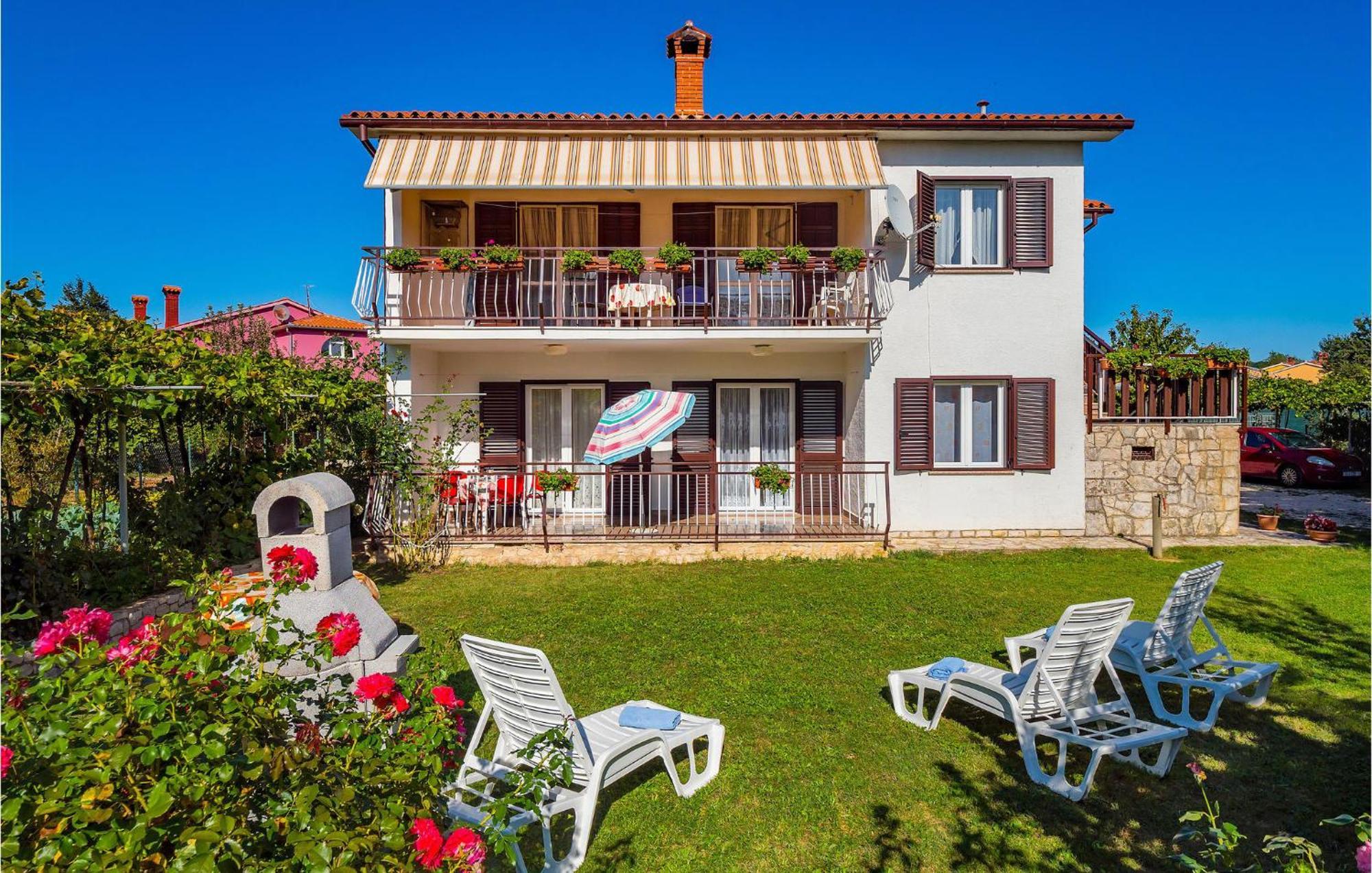 Awesome Apartment In Labin With Wifi Raša Kültér fotó